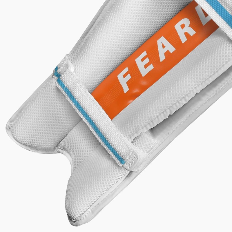 DSC Glider Wicket Keeping Leg Guard