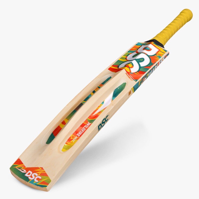 DSC Wildfire Heat Tennis Bat