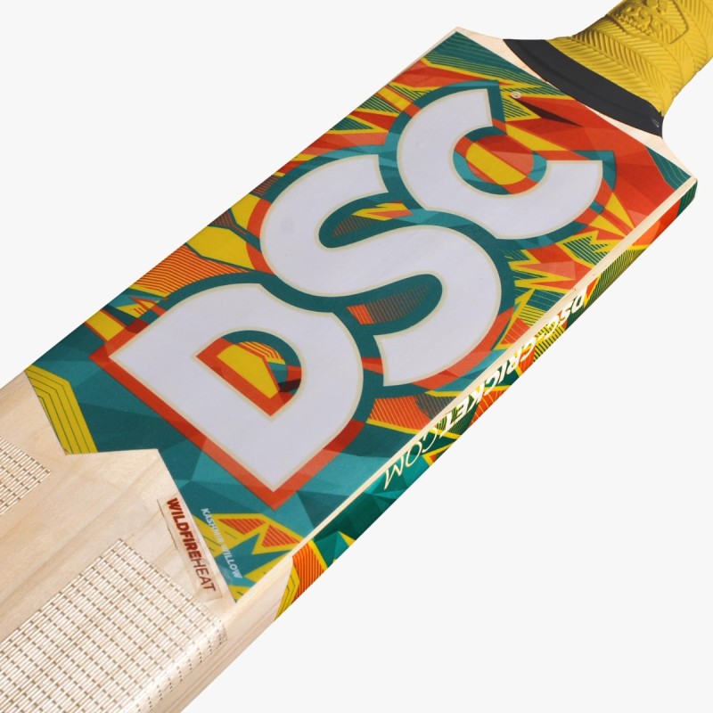 DSC Wildfire Heat Tennis Bat