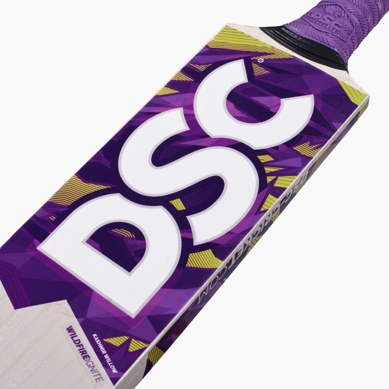 DSC Wildfire Ignite Tennis Bat