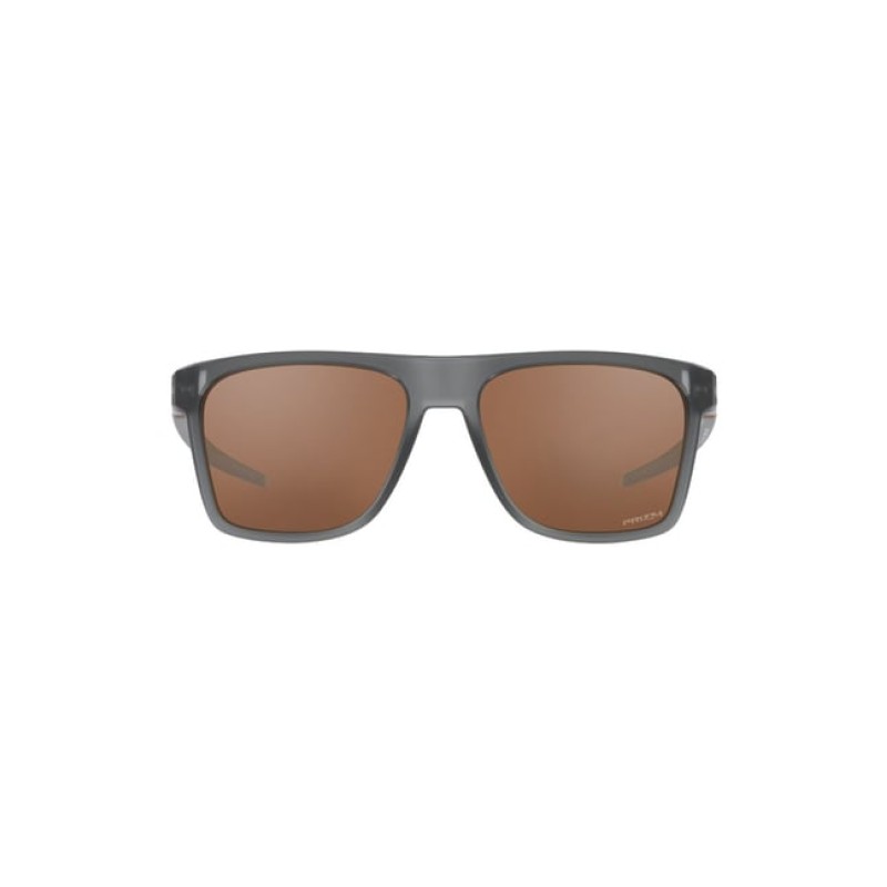 Oakley Brown UV Protection Rectangular Sunglasses for Men