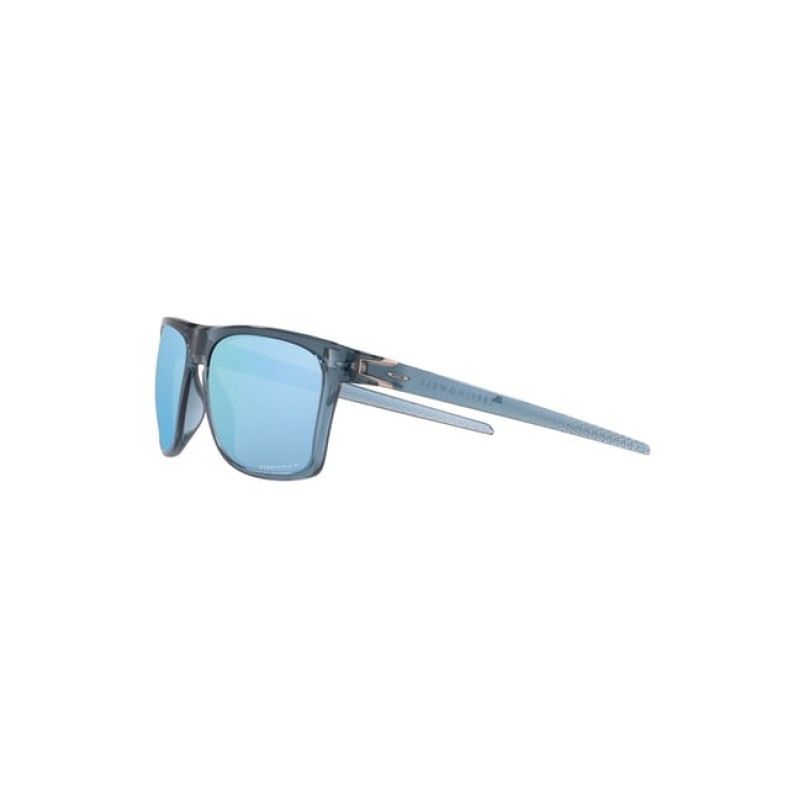 Oakley Blue Polarized Rectangular Sunglasses for Men