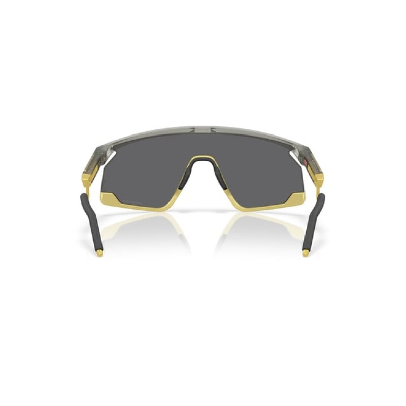 Oakley Grey UV Protection Rectangular Sunglasses for Men
