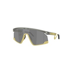 Oakley Grey UV Protection Rectangular Sunglasses for Men